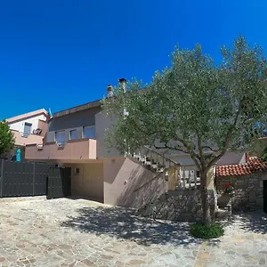  Apartment Stela - Private Terrace & Parking Croatia